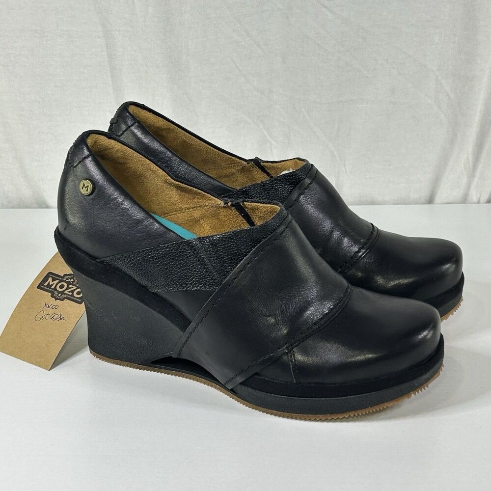 NWT MOZO‎ Divine Black Leather Wedges Women's Shoes Sz 10.5 Black Slip Resistant
